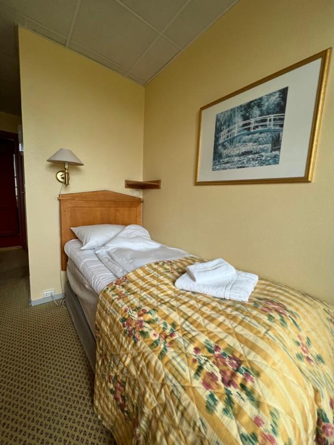 Ovre Sem Gard Hotel Asker Exterior foto